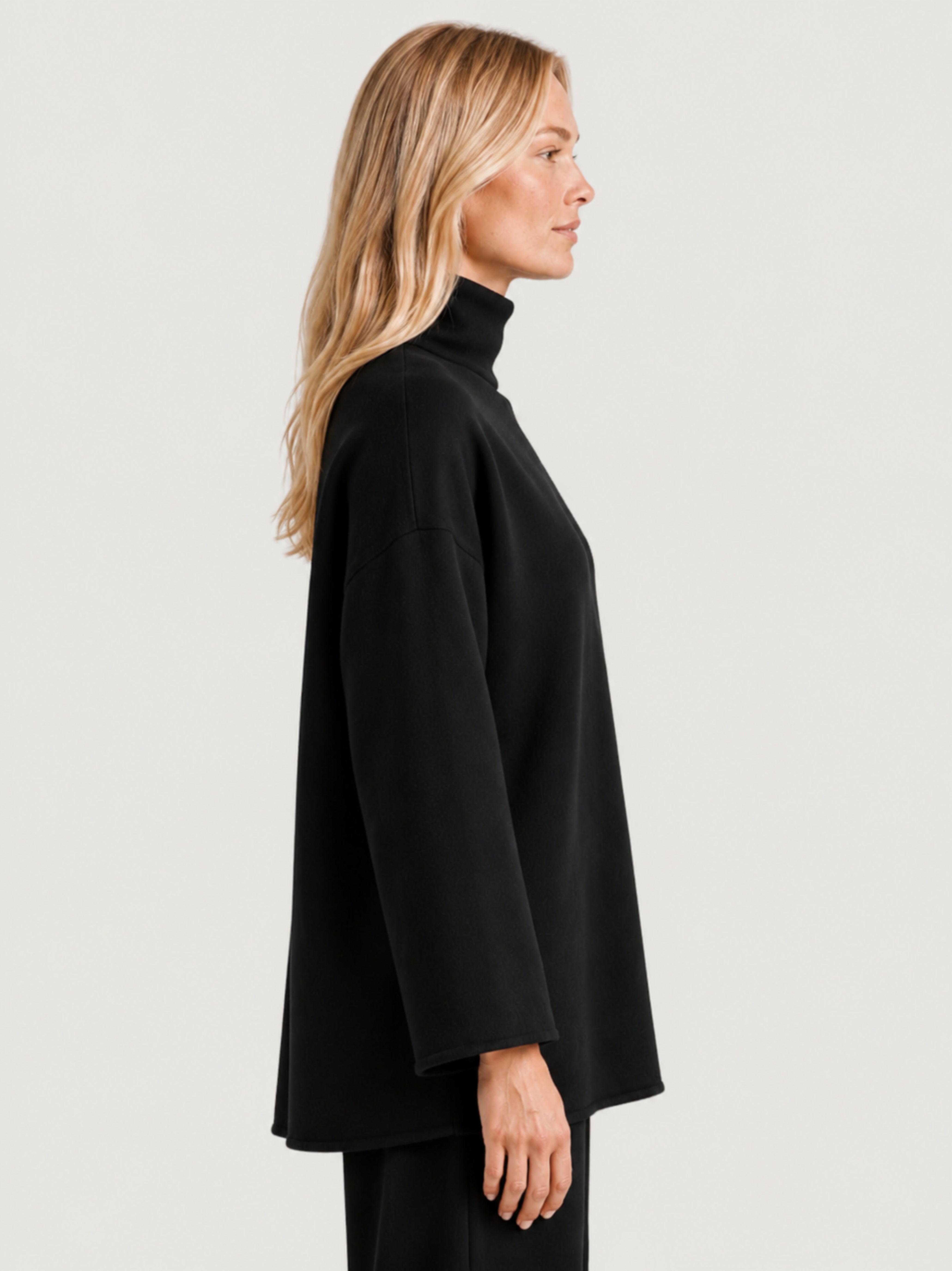 MAGLIONE KARI | LIQUIRIZIA