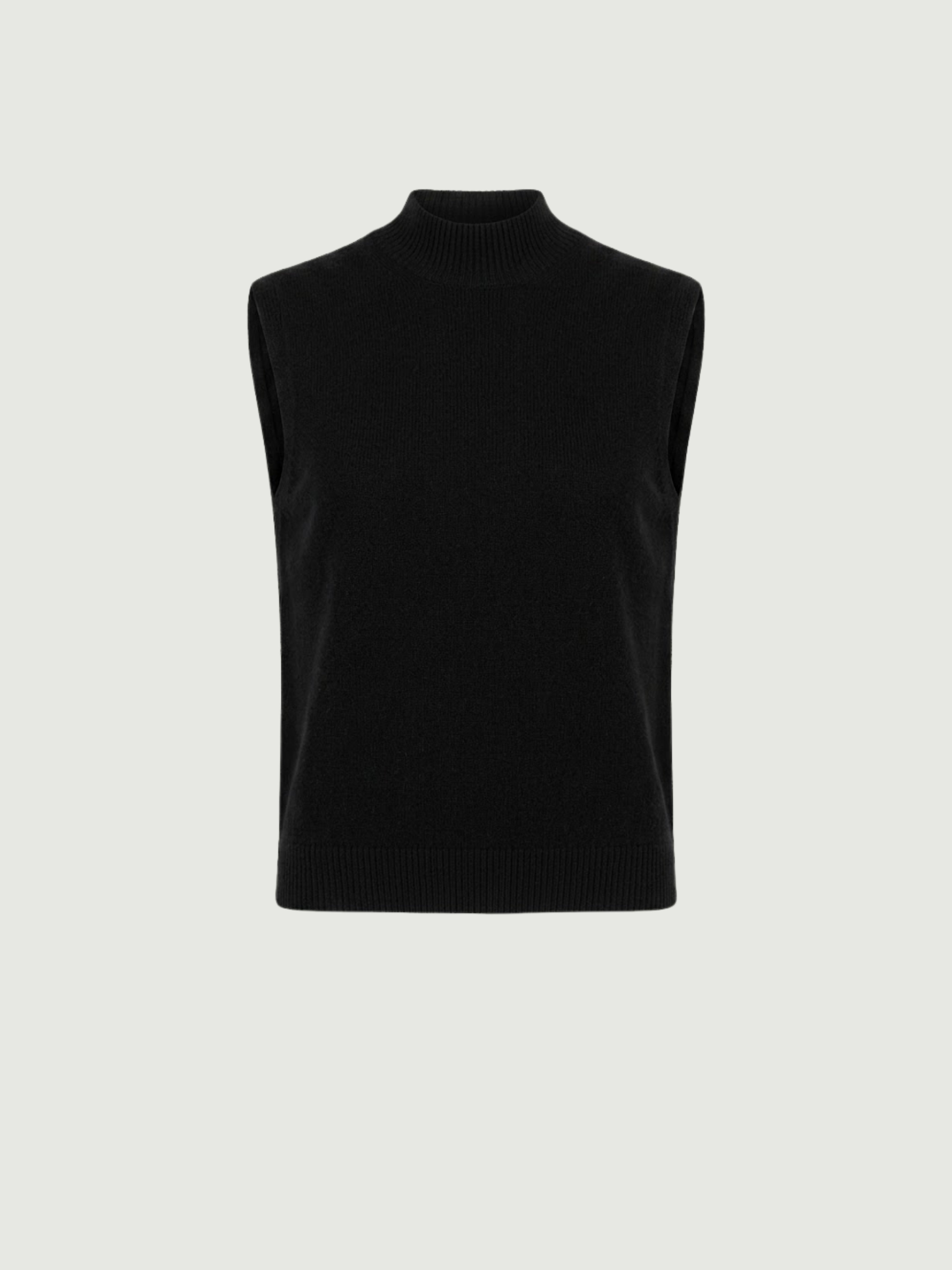 Vista frontale gilet smanicato con collo a lupetto nero