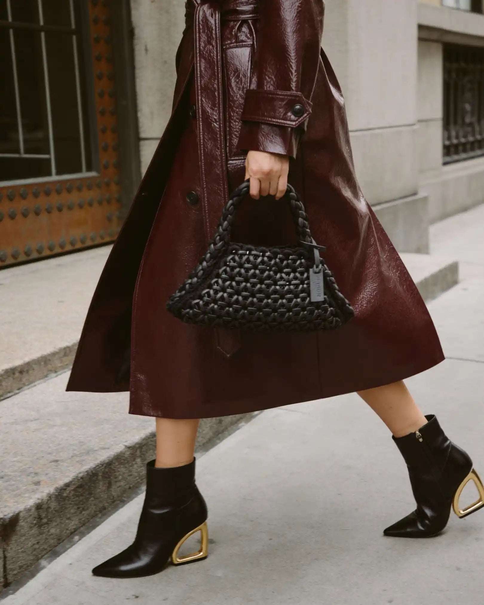 CRUSH | TOTAL BLACK