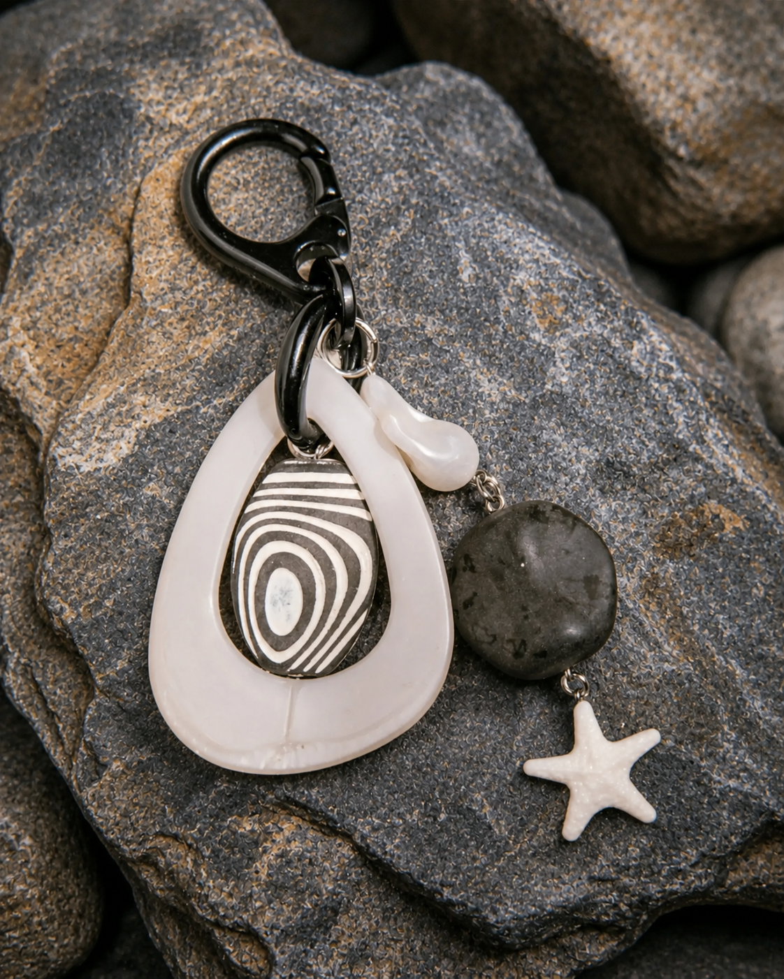 CHARM | ABYSSAL TREASURE
