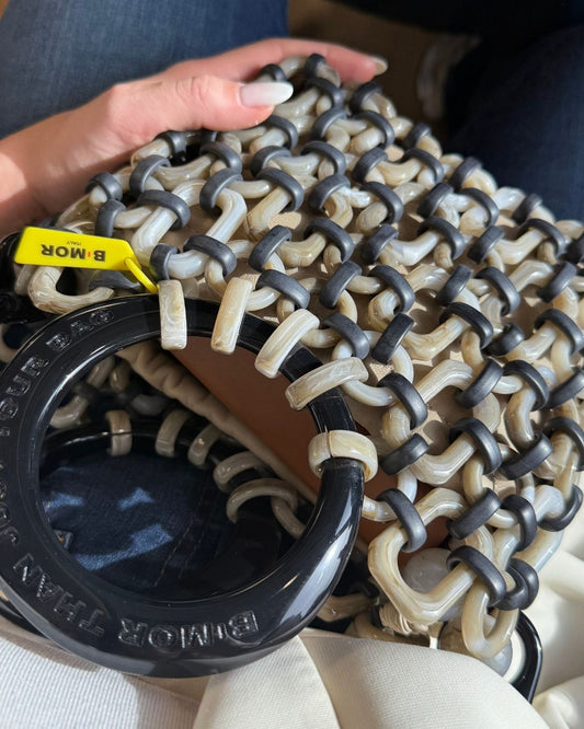 3 TIPS PER PRENDERTI CURA DELLA TUA BORSA IN RESINA