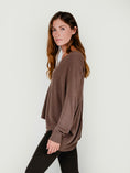 Load image into Gallery viewer, ZELI CARDIGAN | MOCHA
