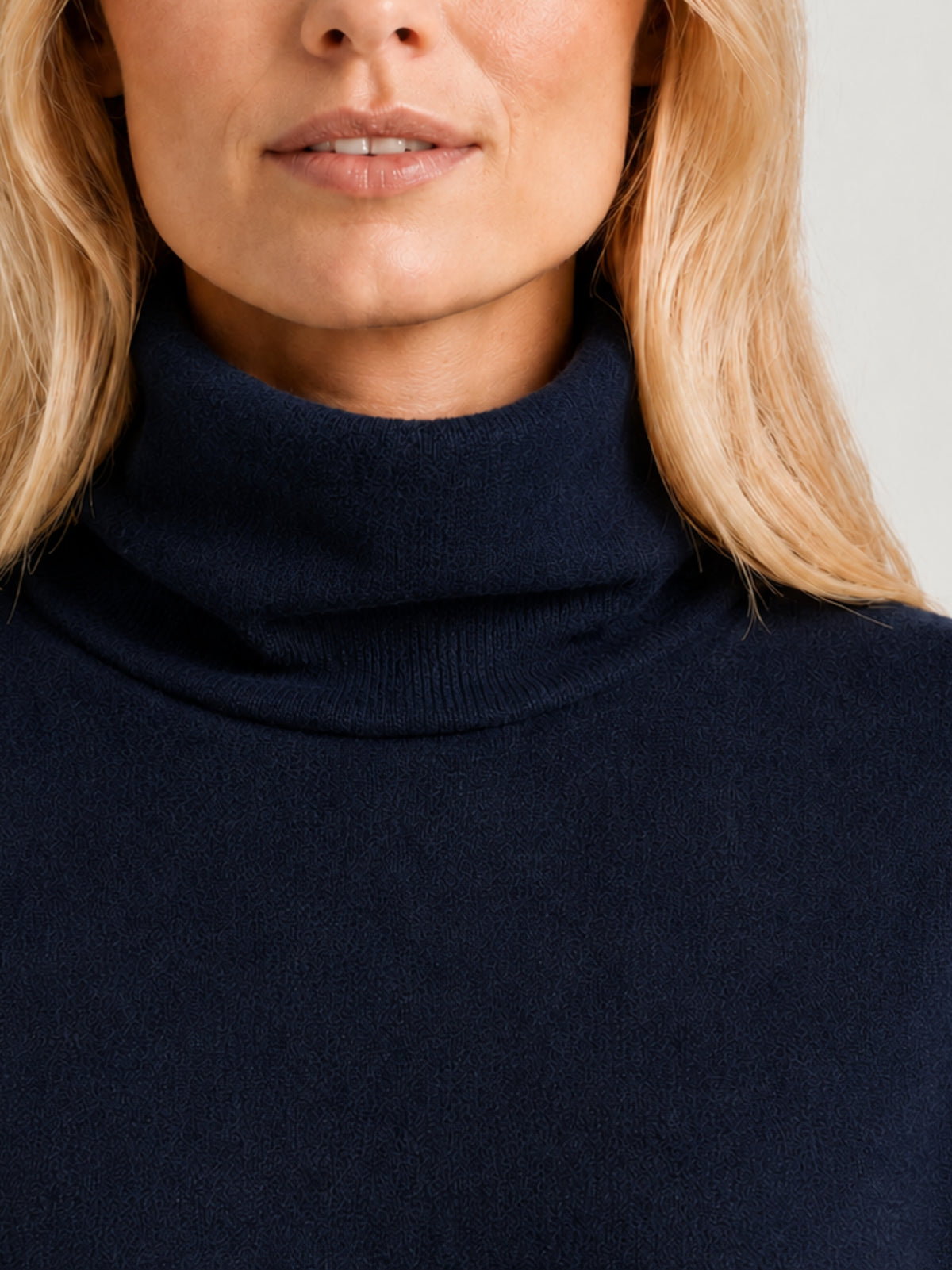 MAGLIONE KARI | MIRTILLO
