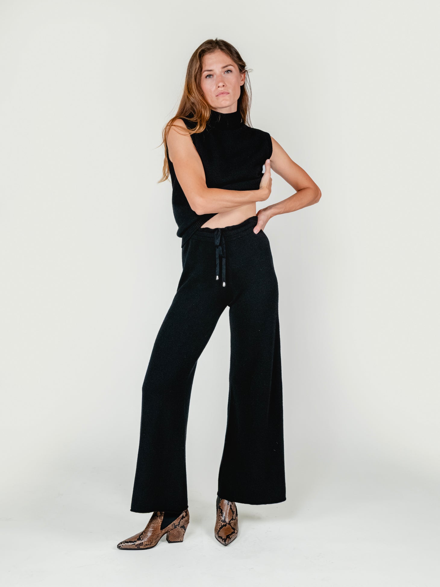 NINA PANTS | LICORICE