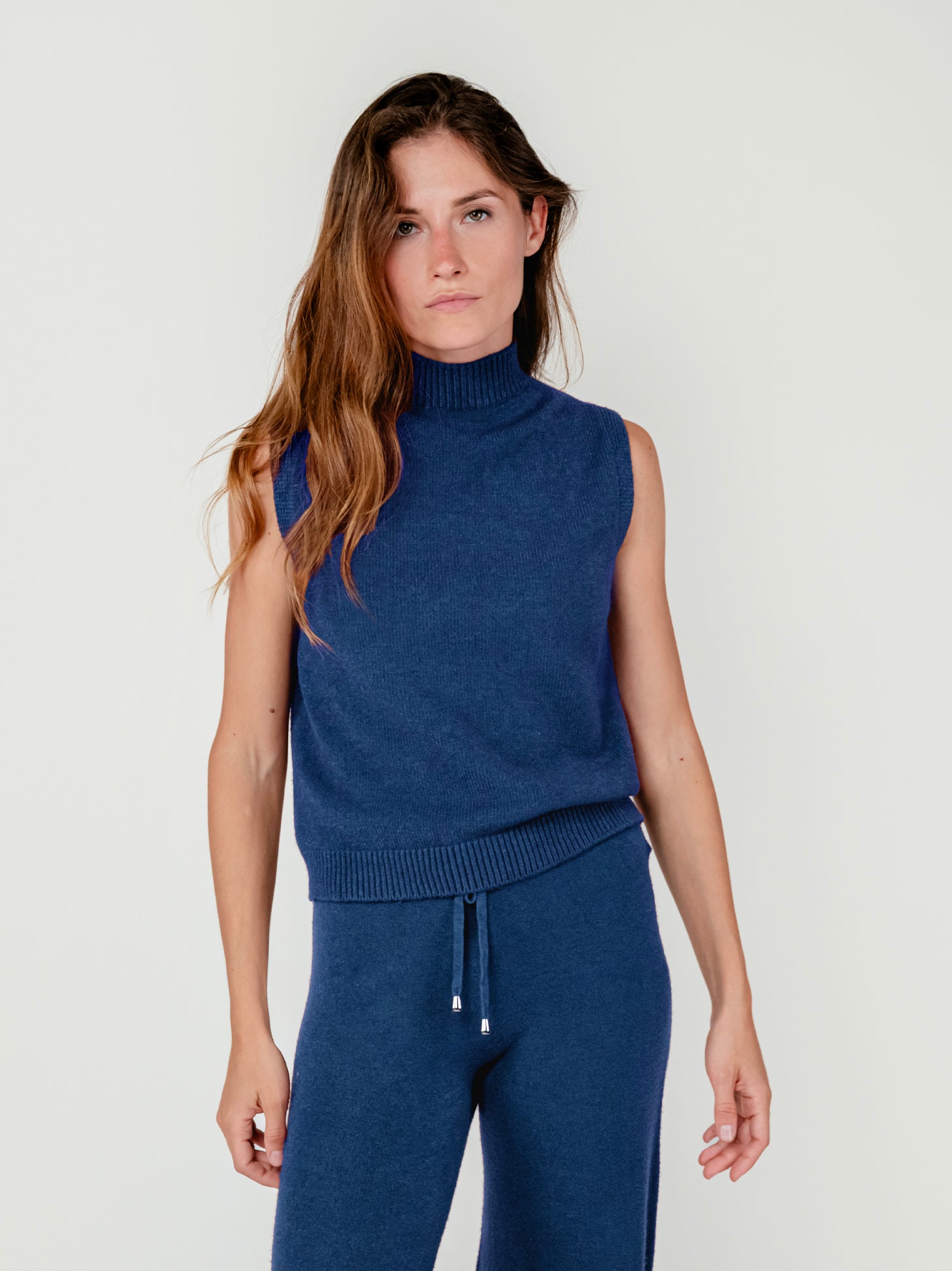 GIULS VEST | BLUEBERRY