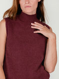 Load image into Gallery viewer, GIULS VEST | CHERRY
