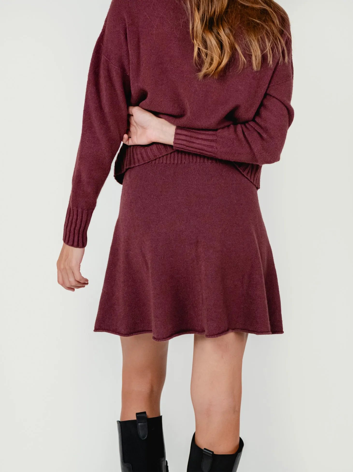 KARI MINI SKIRT | CHERRY