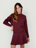Load image into Gallery viewer, CRIS SWEATER | CHERRY

