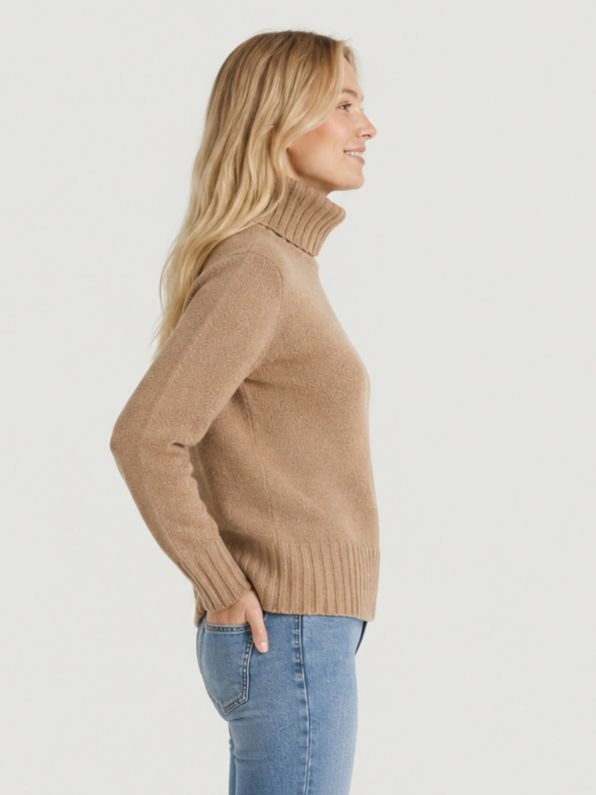 MAGLIA IVO | NOCCIOLA