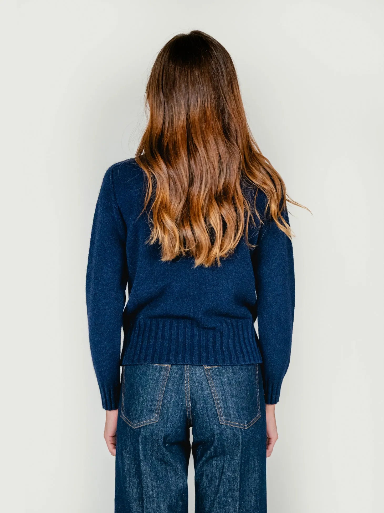 IWO TURTLENECK SWEATER | BLUEBERRY