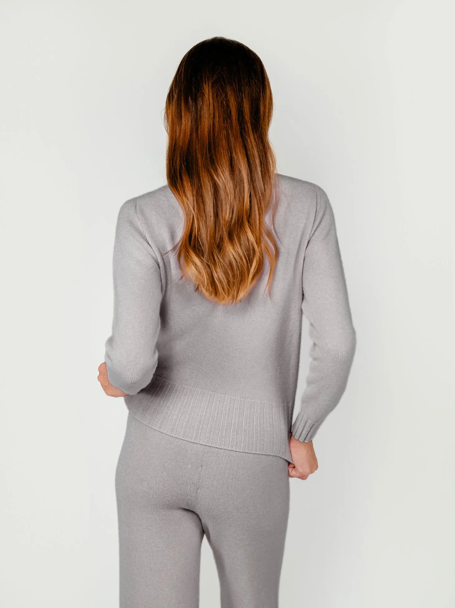 IWO TURTLENECK SWEATER | MOCHA