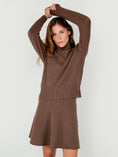 Load image into Gallery viewer, IWO TURTLENECK SWEATER | MOCHA
