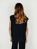 Load image into Gallery viewer, GIO VEST | LICORICE

