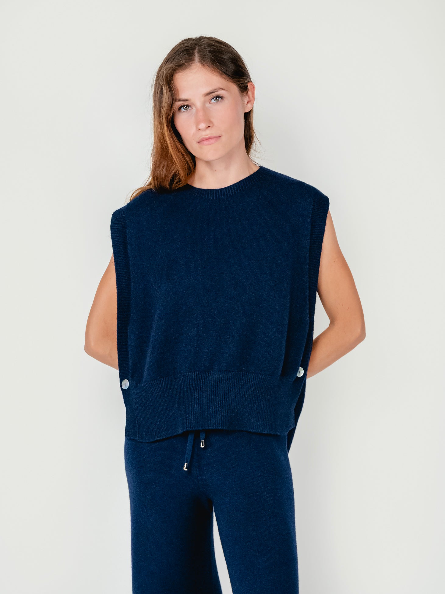 GIO VEST | BLUEBERRY
