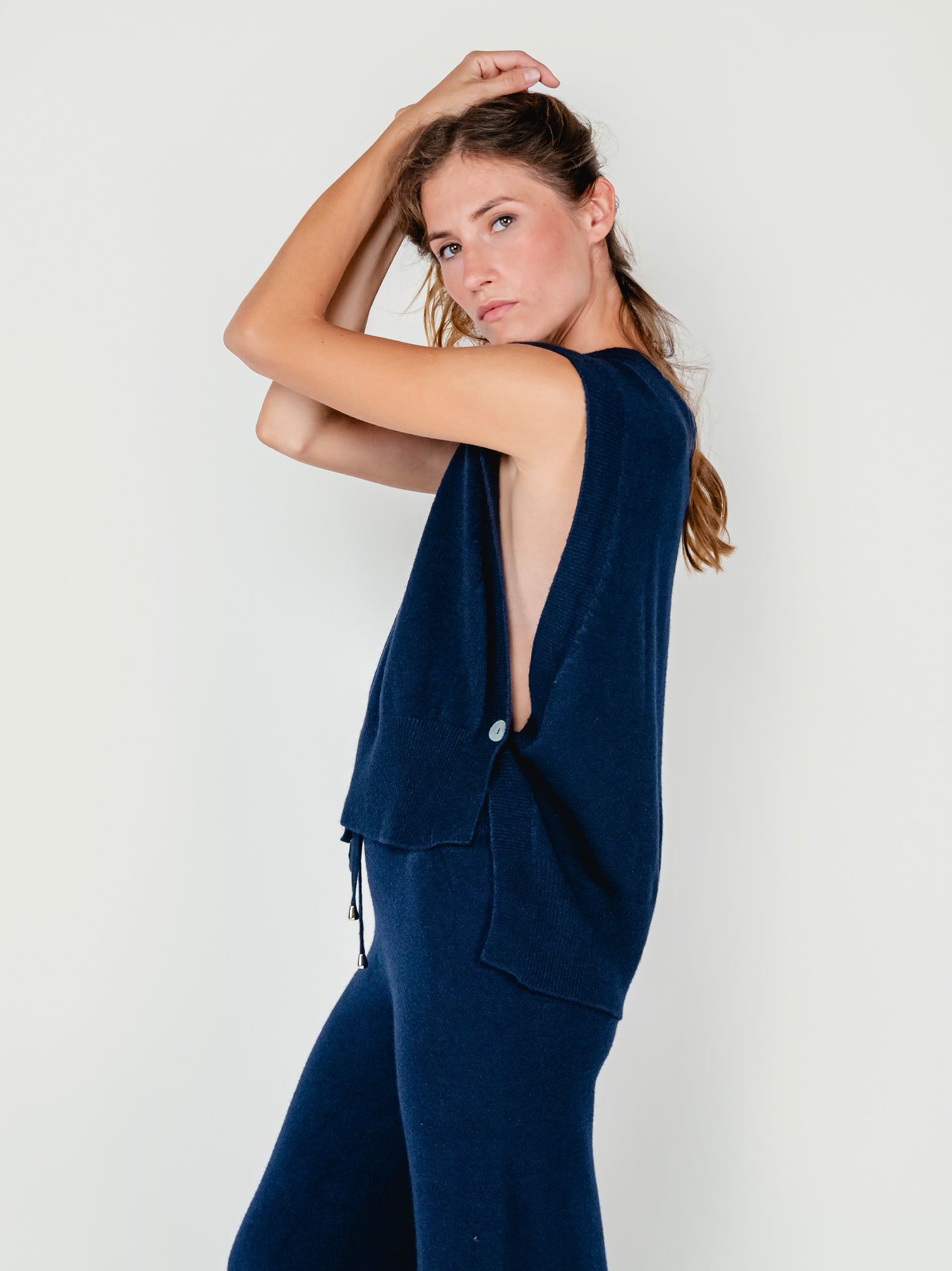 GIO VEST | BLUEBERRY