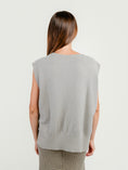 Load image into Gallery viewer, GIO VEST | CAPPUCCINO
