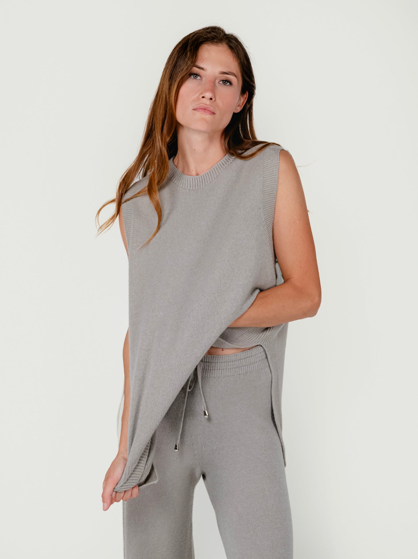 C-18 VEST| CAPPUCCINO