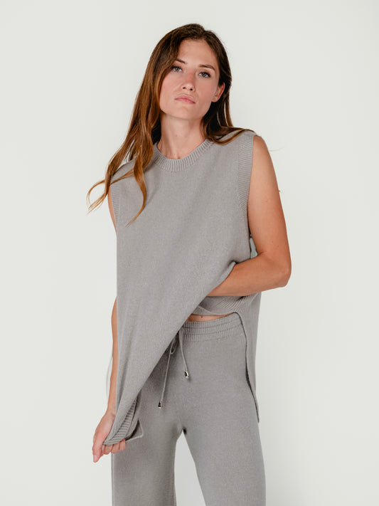 C-18 VEST| CAPPUCCINO