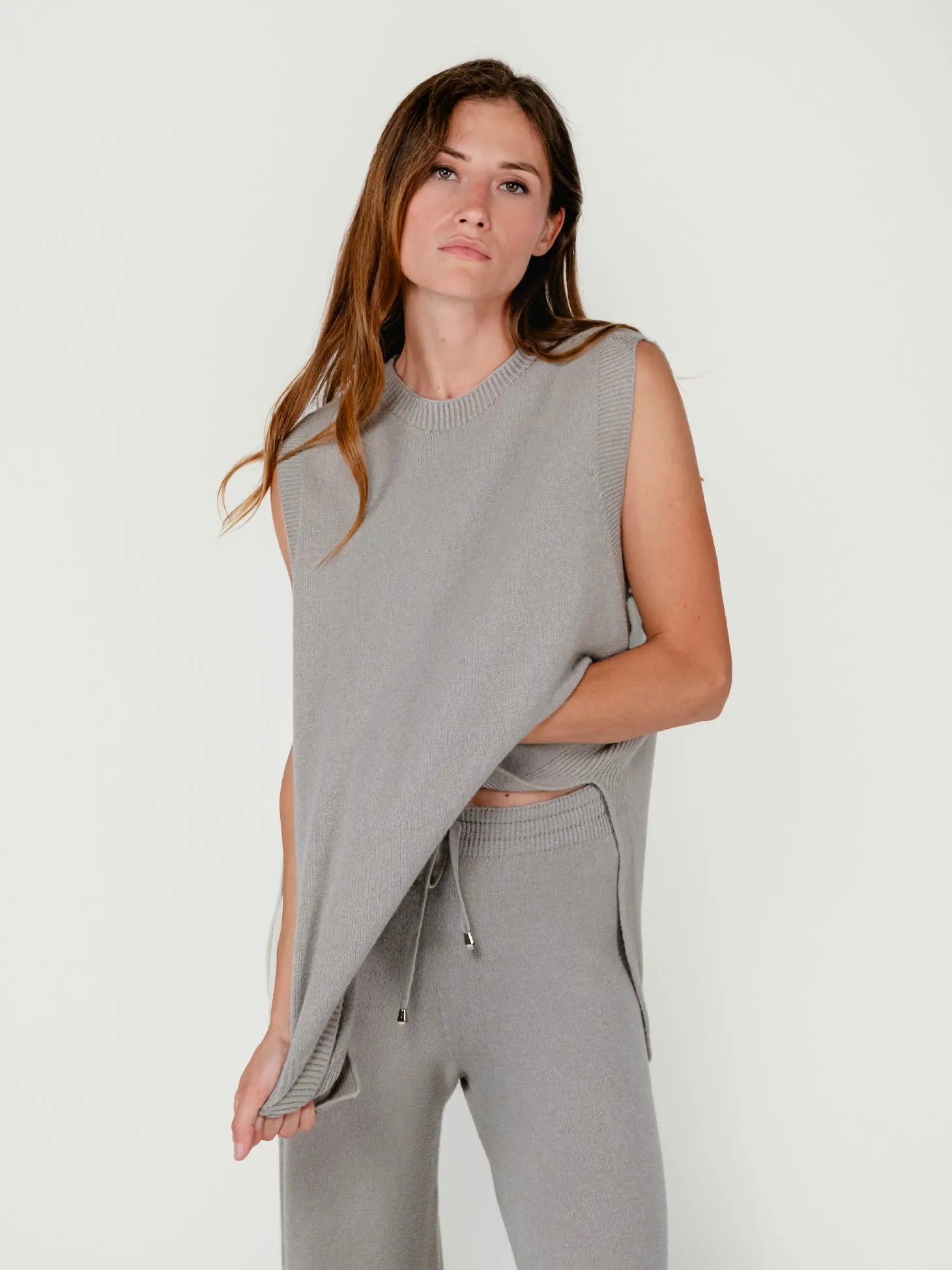 C-18 VEST| CAPPUCCINO