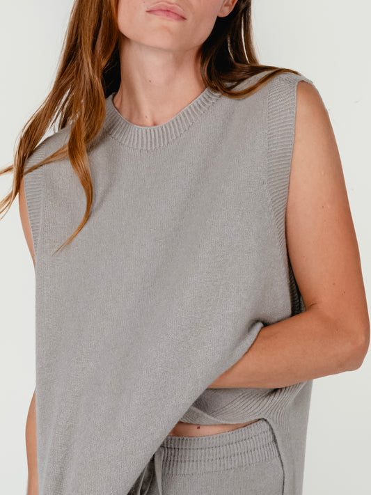 C-18 VEST| CAPPUCCINO