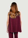 Carica l'immagine nel visualizzatore della galleria, GILET C-18  | CHERRY
