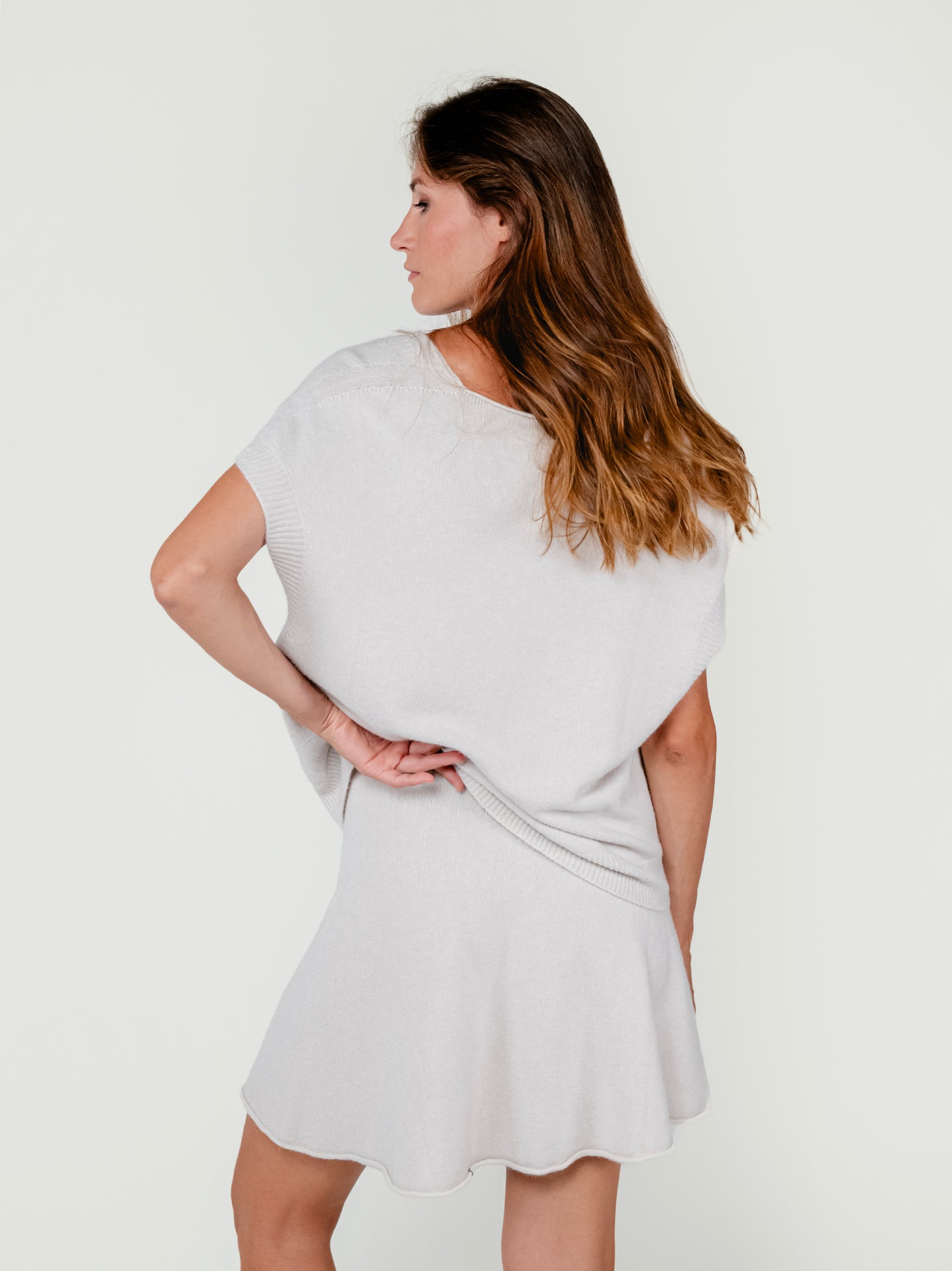 SBETS VEST | CREAM