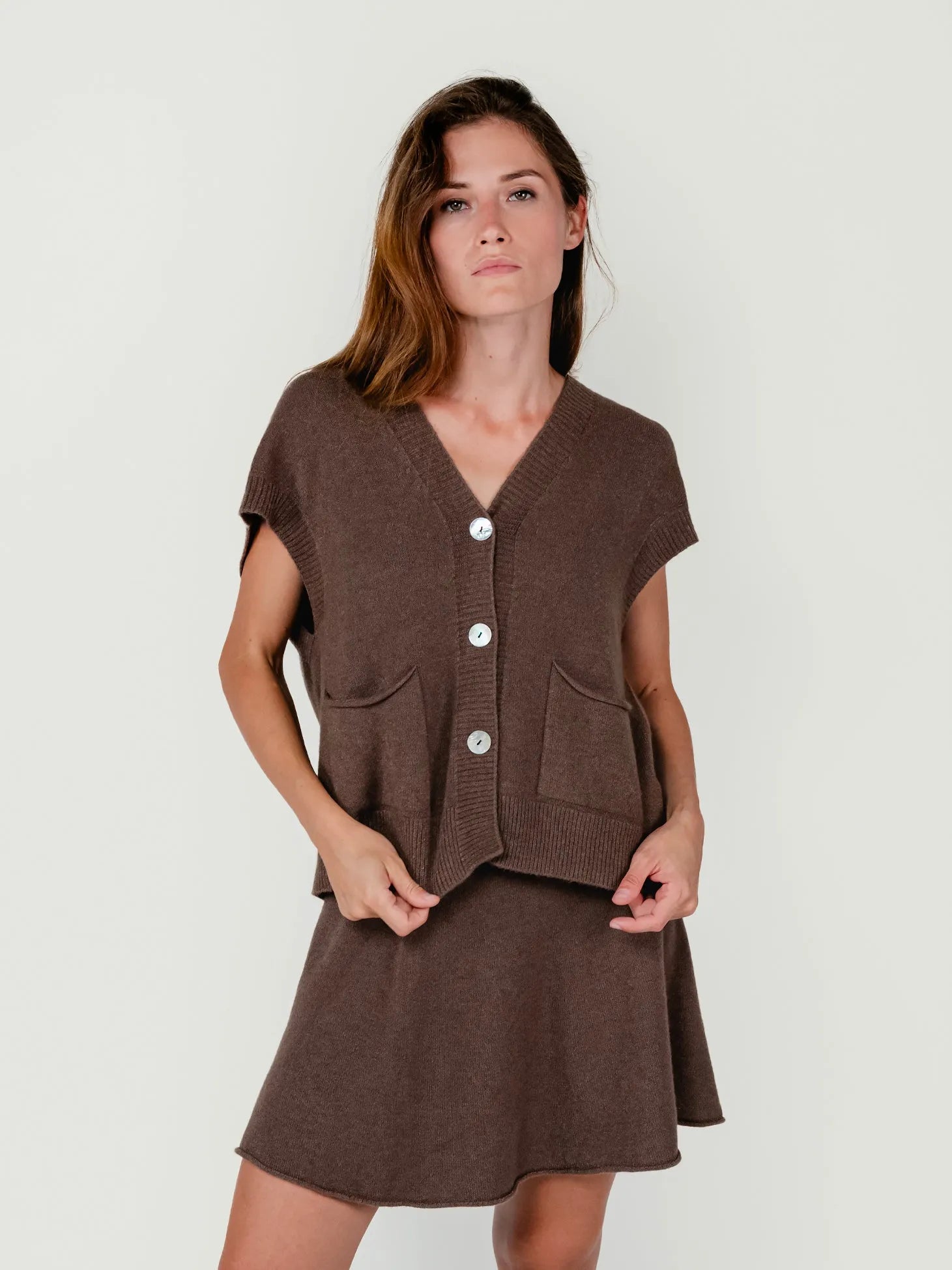 SBETS VEST | MOCHA