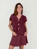 Load image into Gallery viewer, SBETS VEST | CHERRY
