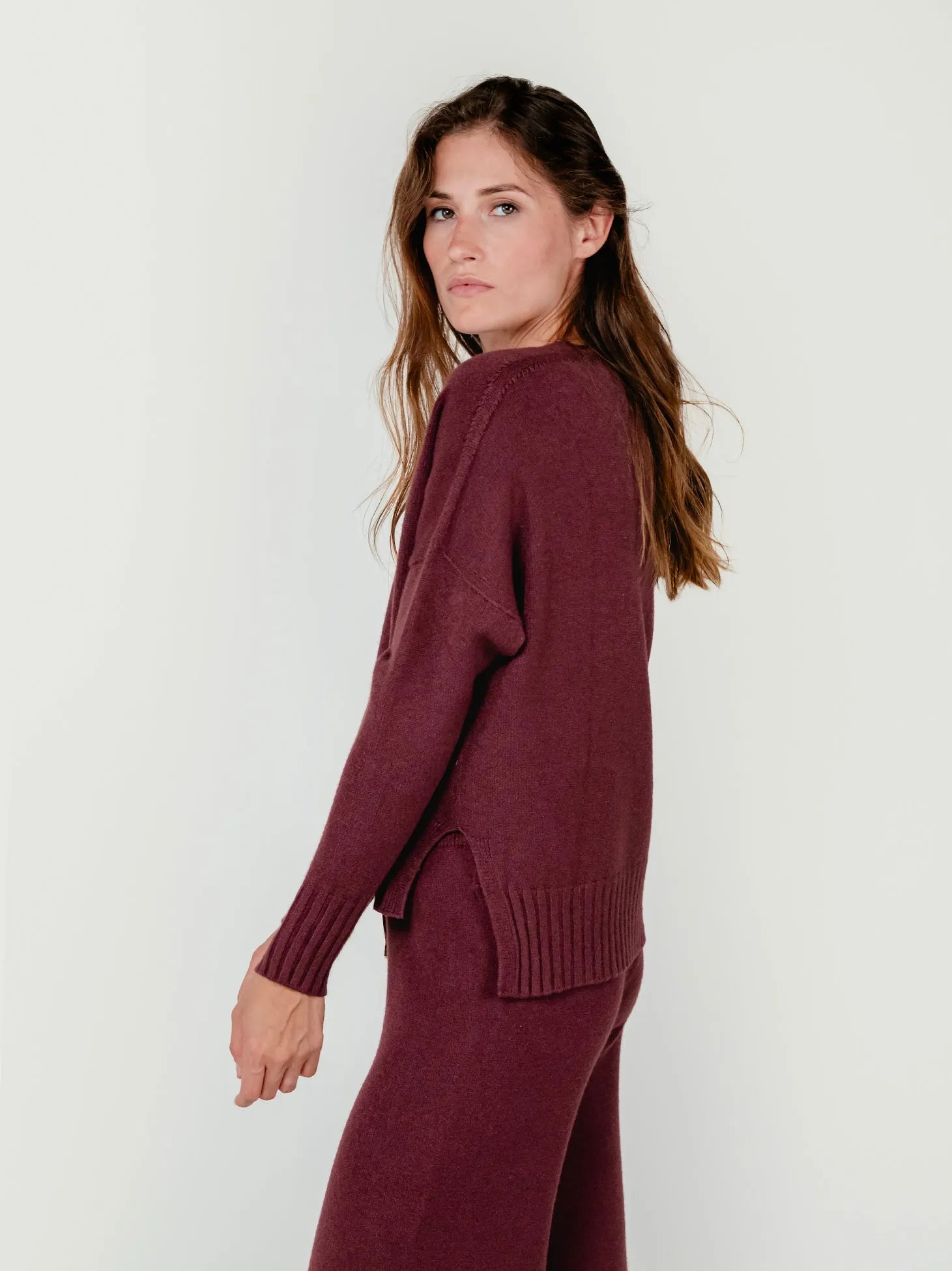 LUISA SWEATER | CHERRY