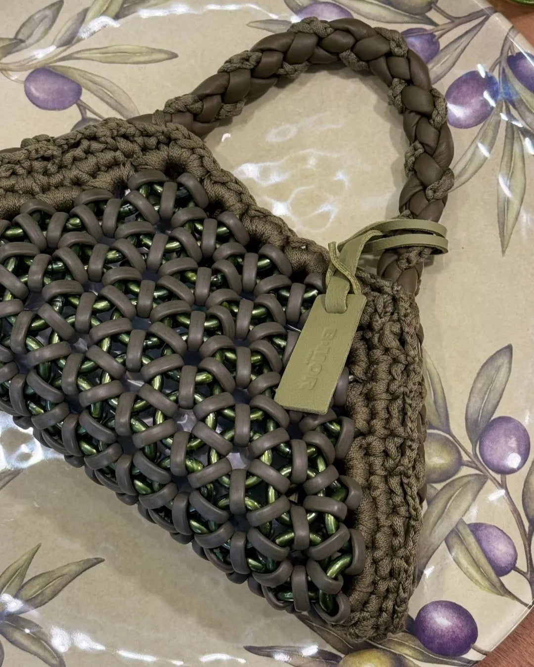 CRUSH | MILITARY GREEN