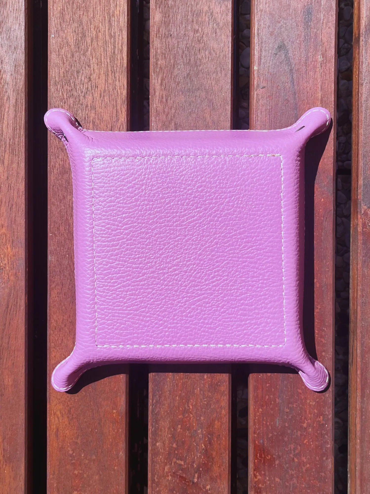 EMPTY POCKETS | PURPLE SHADES