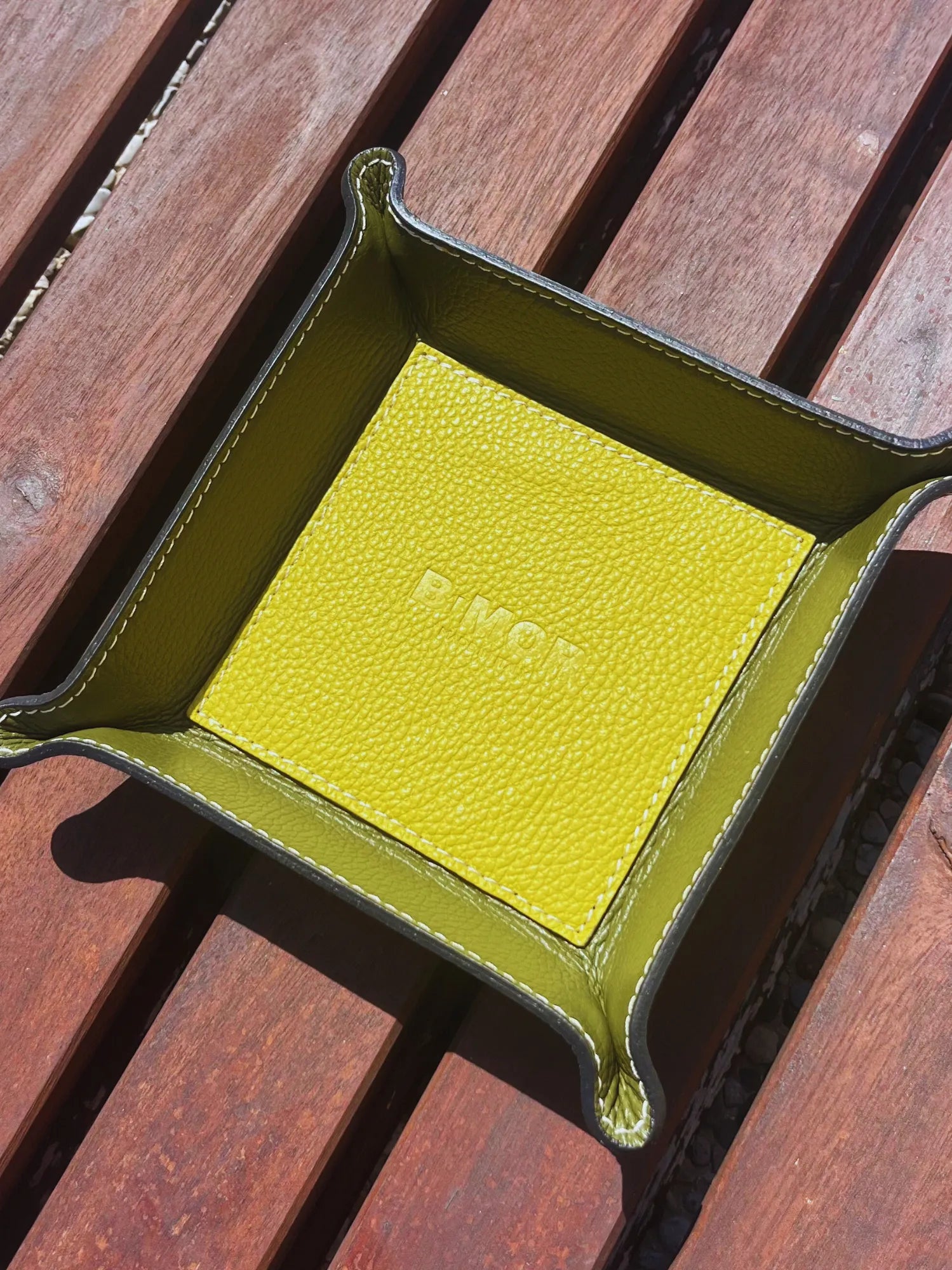 EMPTY POCKETS | GREEN SHADES