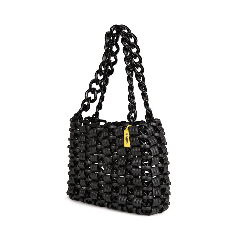 BASKETBALL | TOTAL BLACK