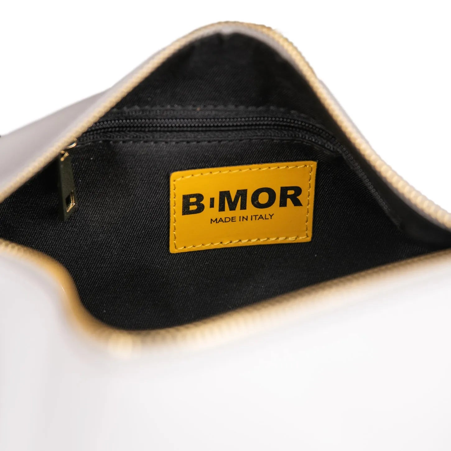 CIRCULAR | MILKY WHITE