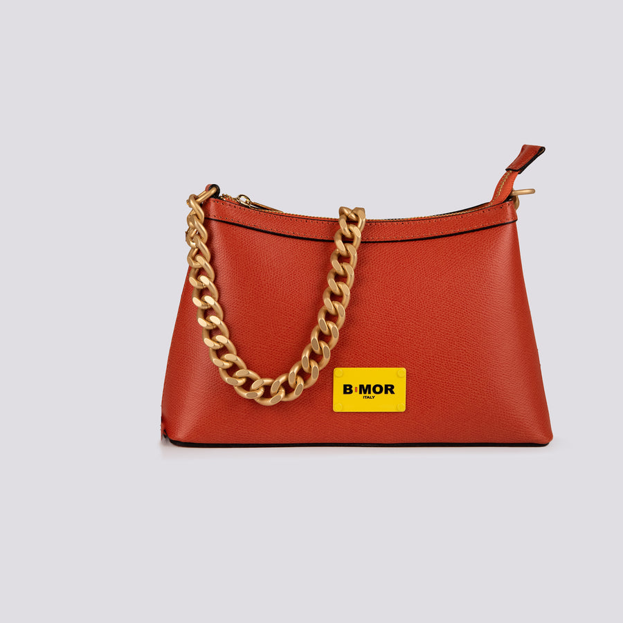 QUEEN | Brick Red