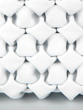 Carica l'immagine nel visualizzatore della galleria, CURLY | MILKY WHITE
