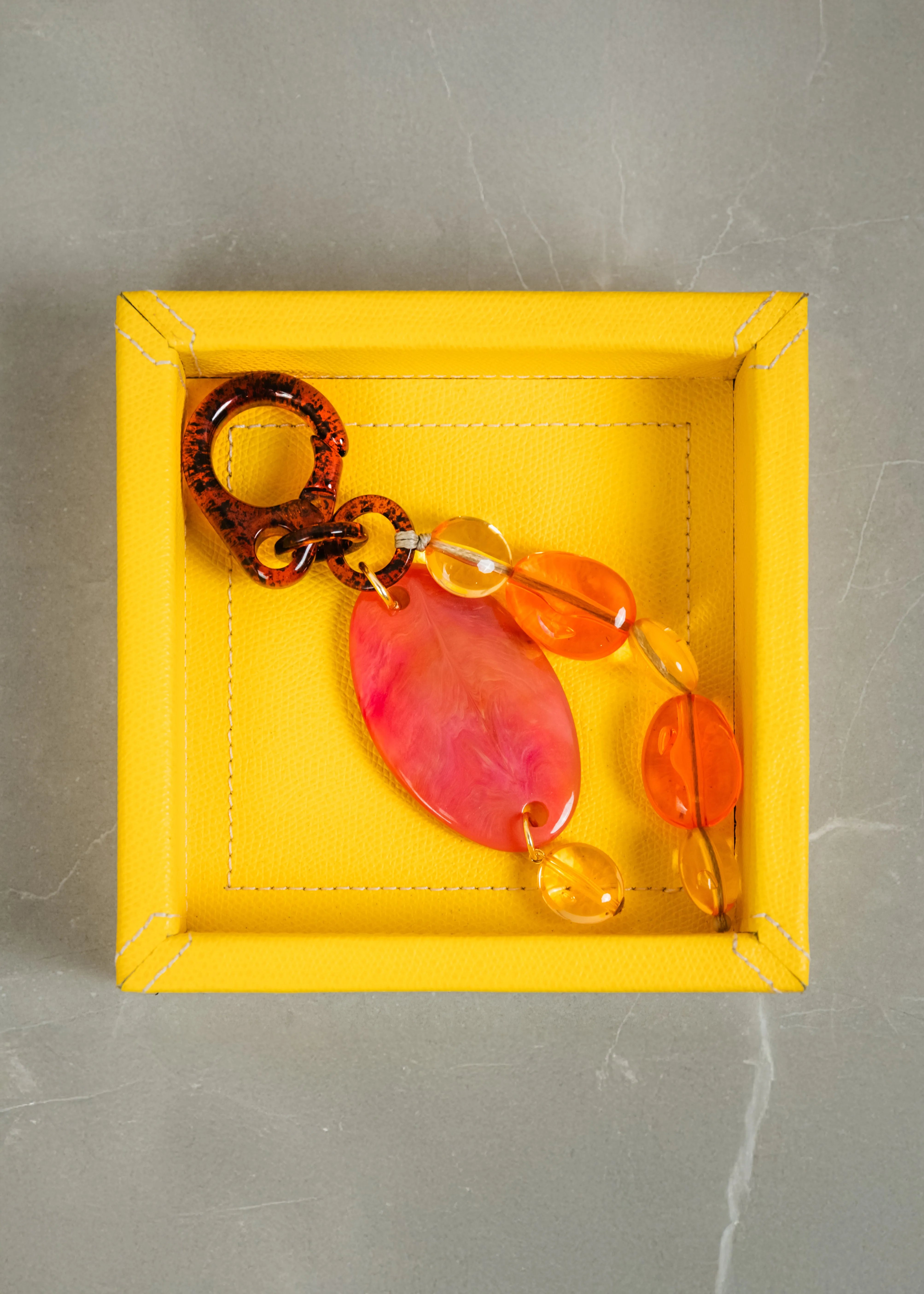 EMPTY POCKETS 2.0 | YELLOW BiMOR