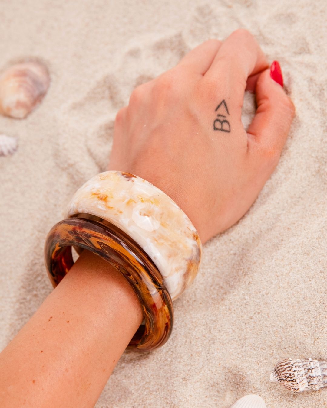 BIG BANGLE | SAND SHADES