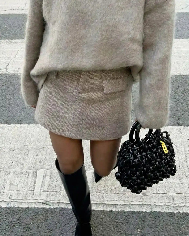 DOLL | TOTAL BLACK