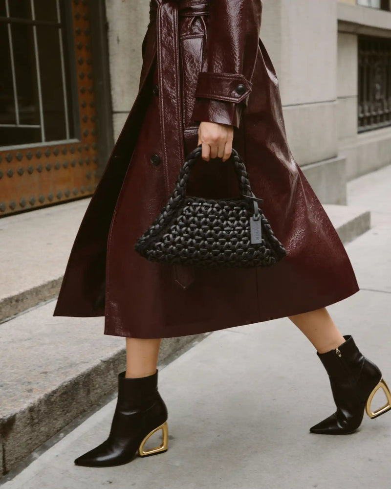 CRUSH | TOTAL BLACK