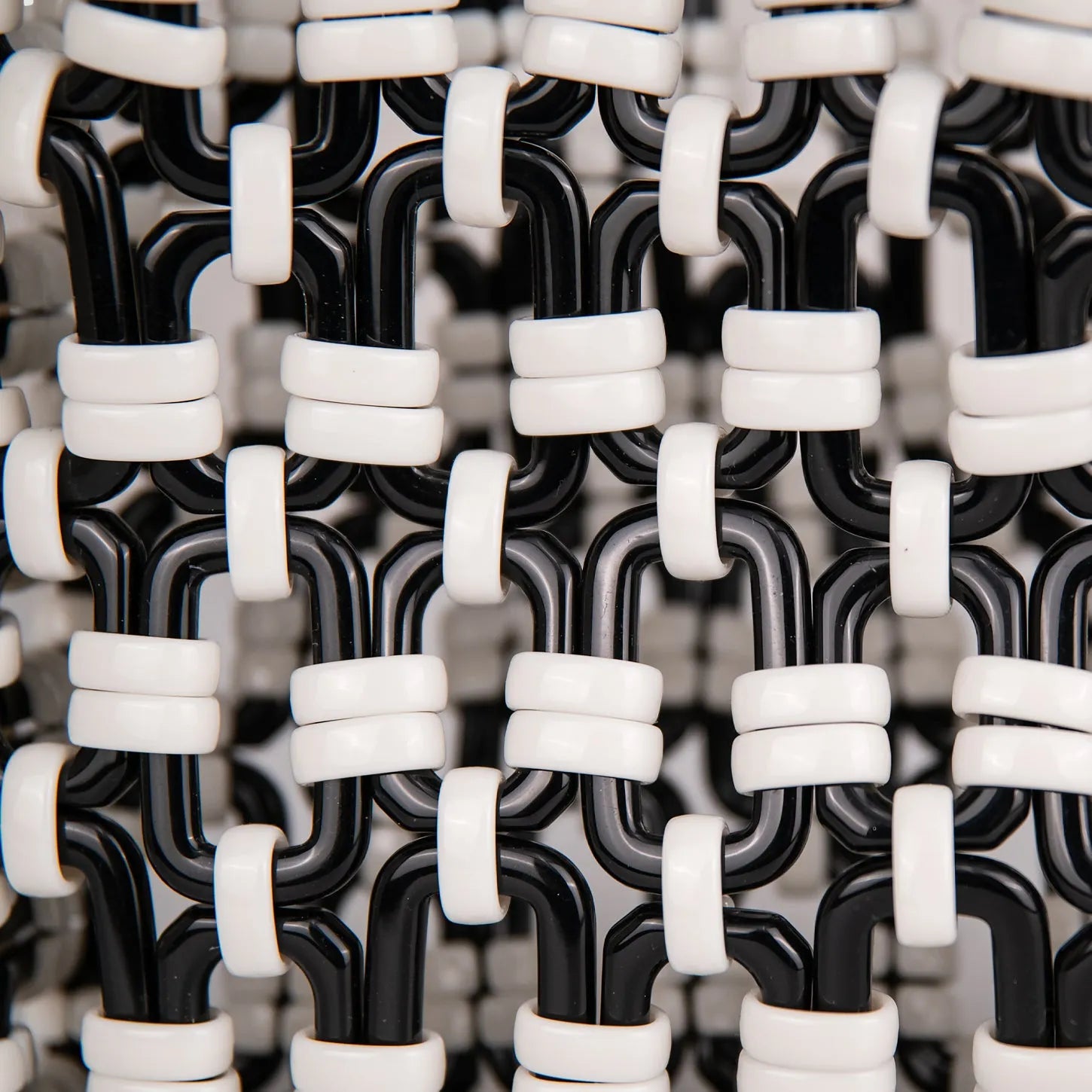 SCOOBY | BLACK & WHITE