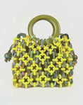 Carica e riproduci il video nel visualizzatore della galleria, DOLL | FLUO LIME
