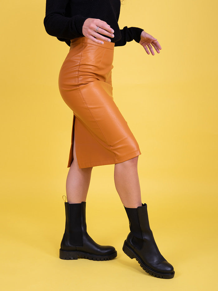 MASSI | Ocher Yellow